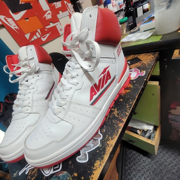 Avia Other - 80s Retro Avia 830 High mens size 12